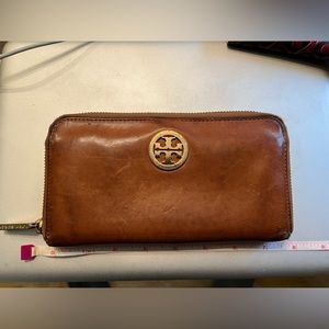 Tory Burch brown leather goldstone logo zip around wallet